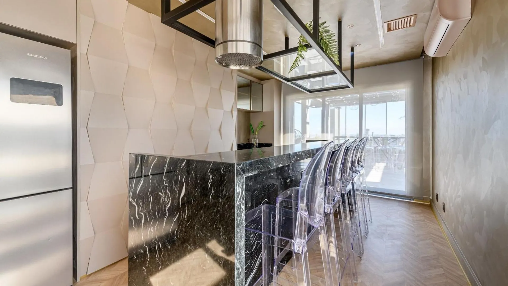 Estudio Moderno Em Area Nobre De Porto Alegre - Conforto E Aconchego Em Cada Detalhe 0*,  Brazil